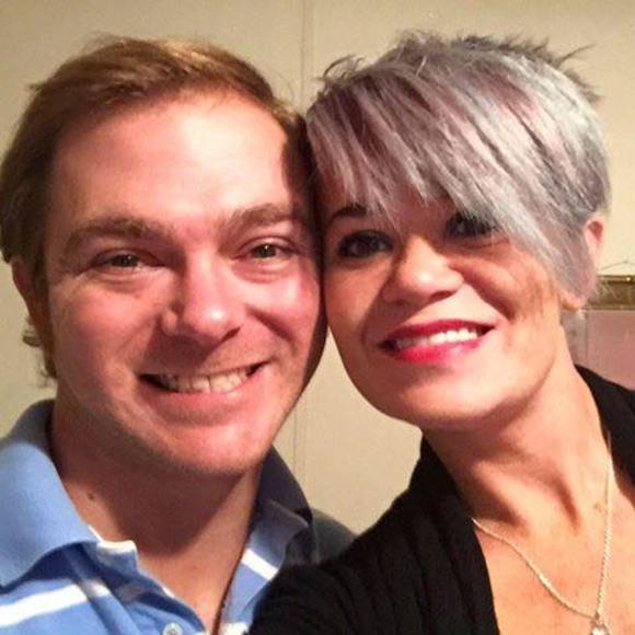 Meet your Posher, Bobbielee - Picture 1 of 1